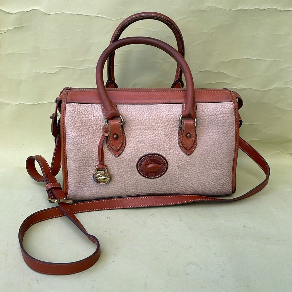 Dooney & Bourke Vintage Ivory and Brown Satchel/Crossbody Bag

Bin F